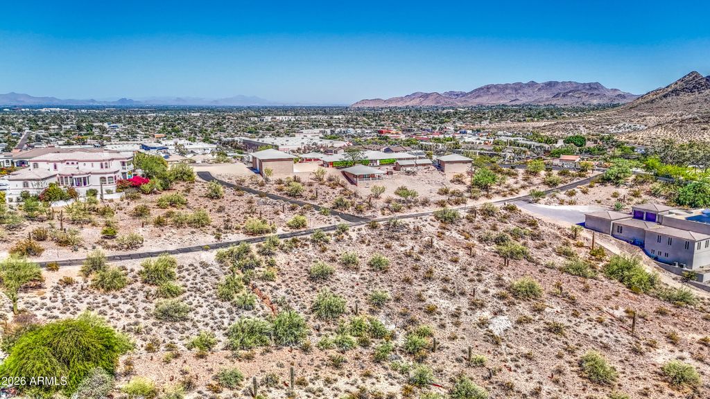 12642 N 18TH Street -, Phoenix, AZ 85022 — photo 2