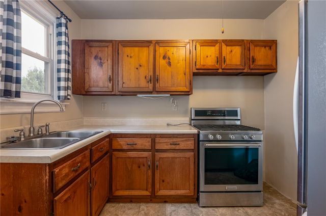 333 Crest Avenue, Bethlehem City, PA 18015