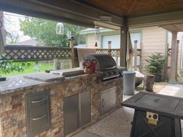 3522 Cedarcrest Drive, Pasadena, TX 77503