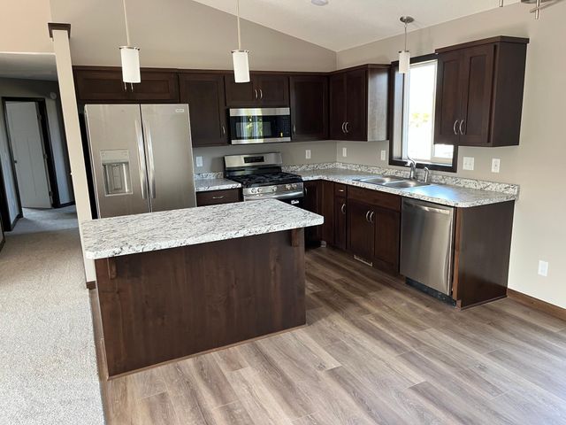 115 Rookery Drive, Cold Spring, MN 56320