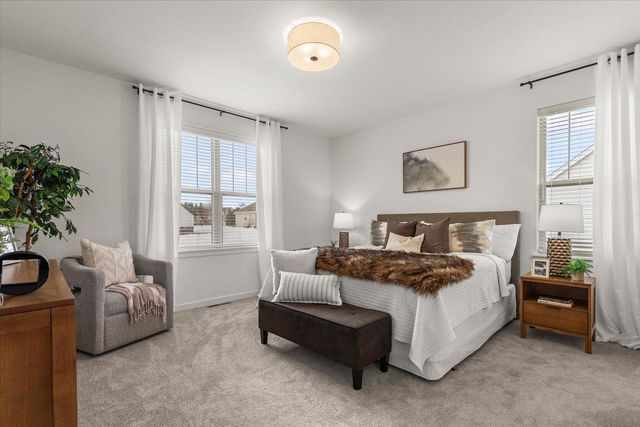 2707 Mapleton AVENUE, East Troy, WI 53120