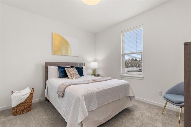 2707 Mapleton AVENUE, East Troy, WI 53120