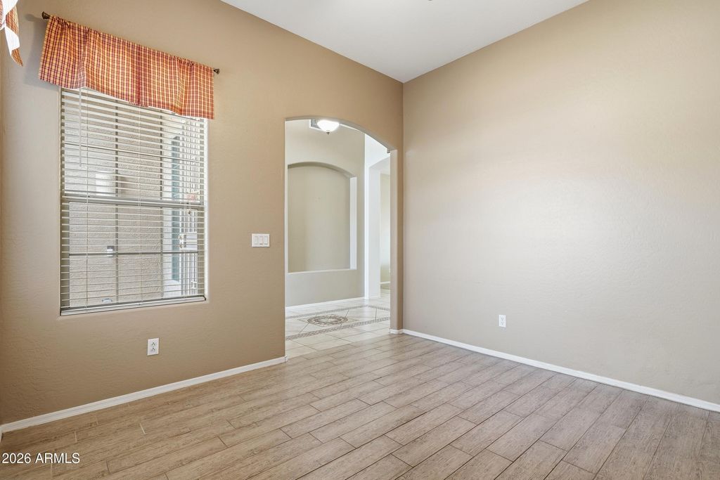 8807 W carole Lane, Glendale, AZ 85305 — photo 3