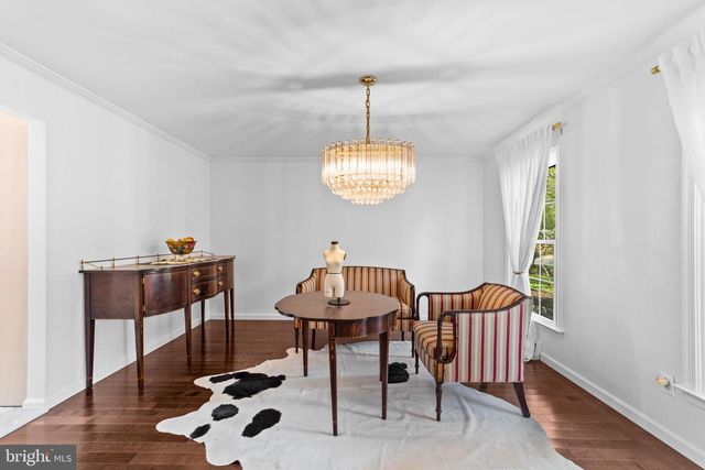 8 LOCKE CT, Ewing, NJ 08628