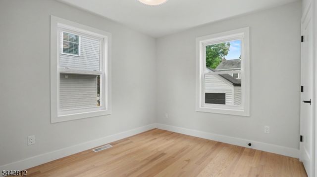 209 Columbia Ave, Cranford Twp., NJ 07016