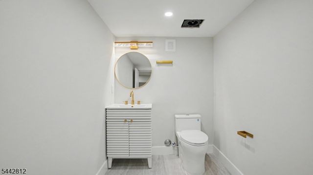 209 Columbia Ave, Cranford Twp., NJ 07016