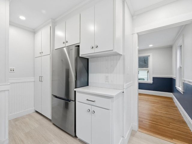 34 Lafayette St, Marblehead, MA 01945