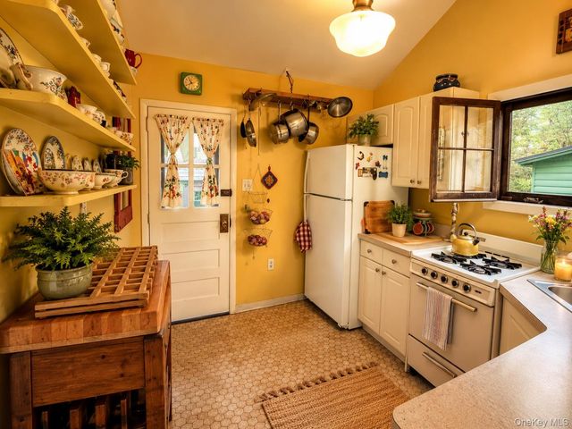 68 Huntington Avenue, Bethel, NY 12720