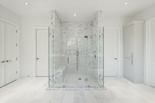 2711 Eastgrove Lane, Houston, TX 77027