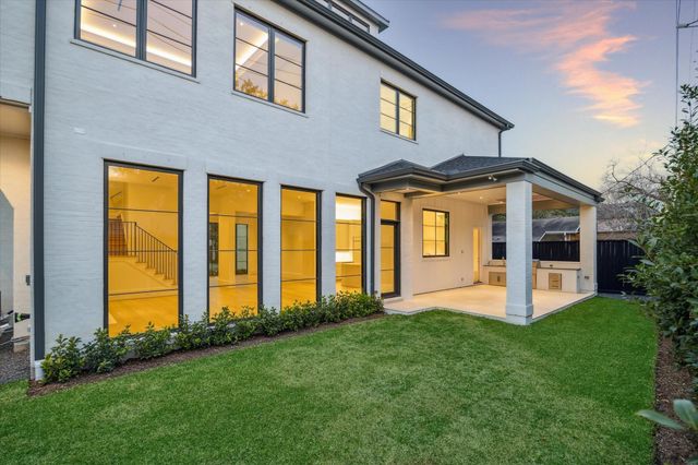 2711 Eastgrove Lane, Houston, TX 77027