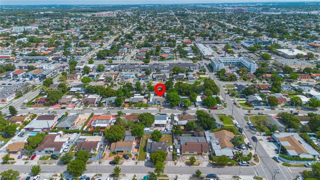 661 E 7th St, Hialeah, FL 33010
