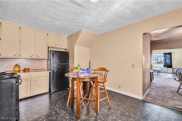 1552 Reid Avenue, Lorain, OH 44052