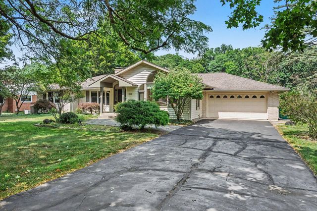 1926 Greenbriar Drive, Portage City, MI 49024