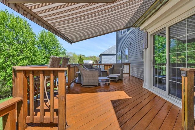 312 Valerie Dr, Cranberry Twp, PA 16066