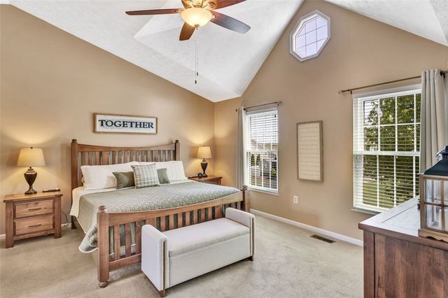 312 Valerie Dr, Cranberry Twp, PA 16066