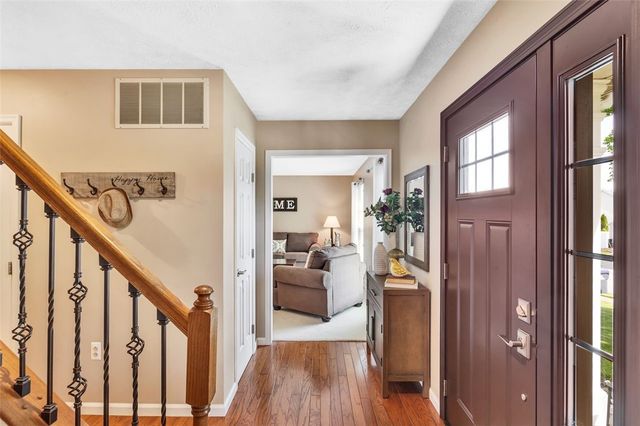 312 Valerie Dr, Cranberry Twp, PA 16066