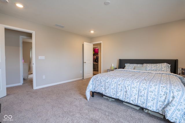 6671 Dunkirk Drive, Mccordsville, IN 46055