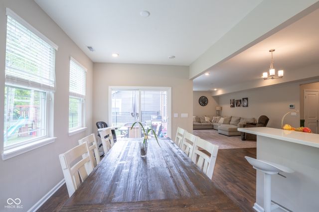 6671 Dunkirk Drive, Mccordsville, IN 46055