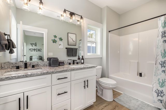 312 Cypress Ave., Murrells Inlet, SC 29576