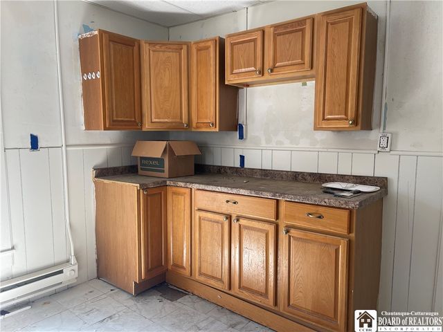 33 Myrtle Street, Jamestown, NY 14701