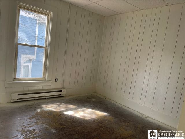 33 Myrtle Street, Jamestown, NY 14701