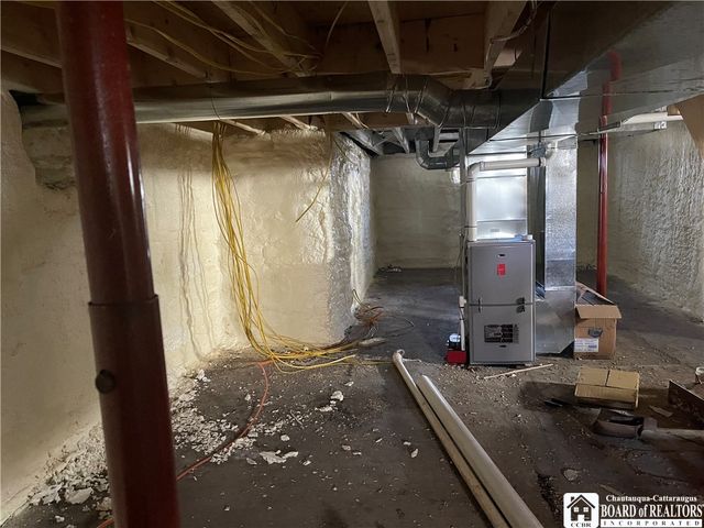 33 Myrtle Street, Jamestown, NY 14701