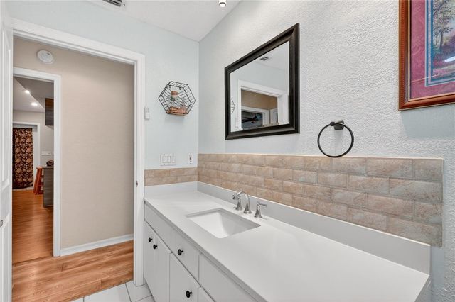 7222 STANFORD DR, Lakeland, FL 33809