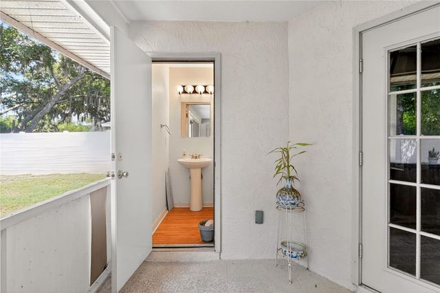 7222 STANFORD DR, Lakeland, FL 33809