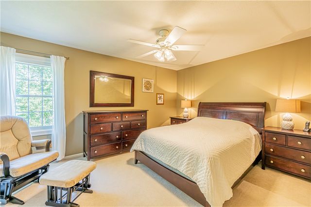 17 Royale Drive, Perinton, NY 14450