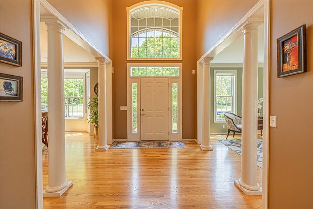 17 Royale Drive, Perinton, NY 14450