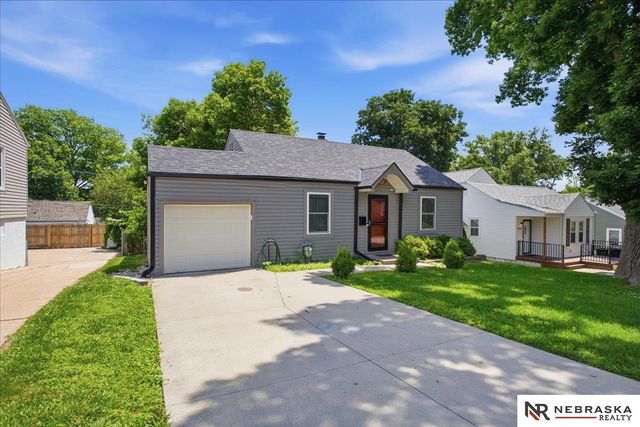 1323 S 51 Avenue, Omaha, NE 68106
