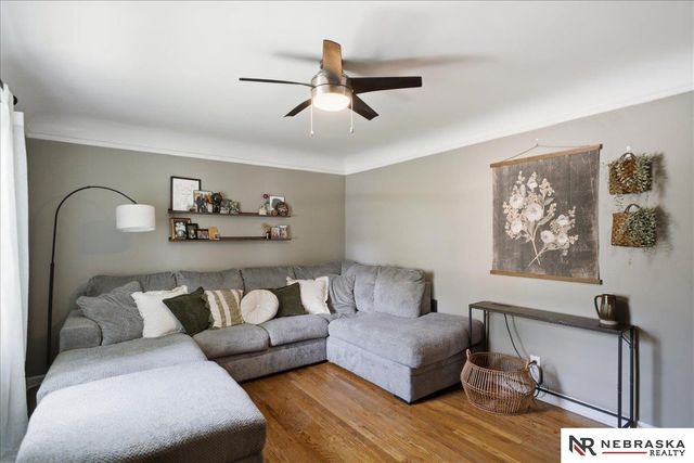 1323 S 51 Avenue, Omaha, NE 68106