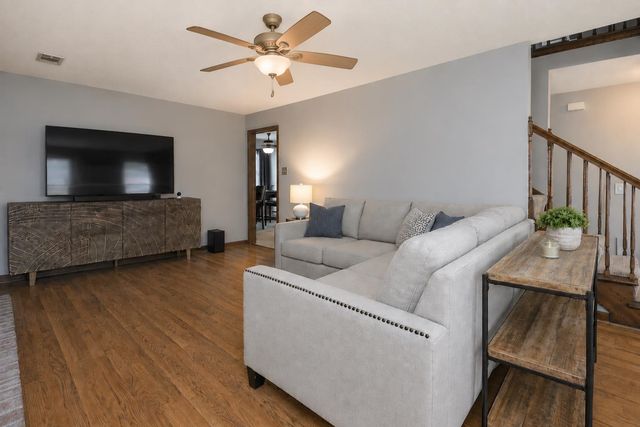 3307 YALEWOOD DR, Bartlett, TN 38134