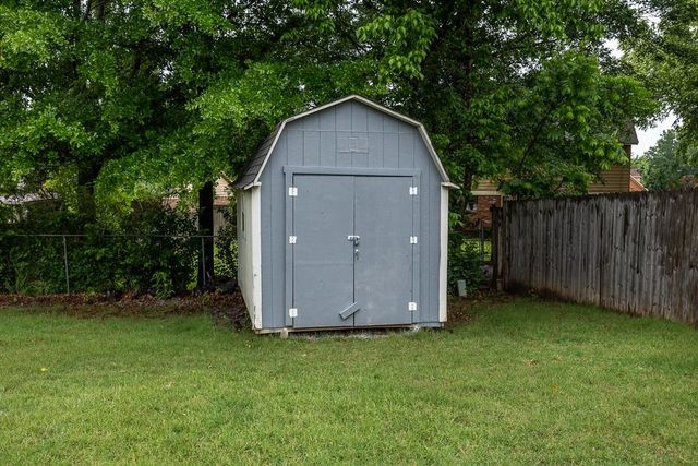 3307 YALEWOOD DR, Bartlett, TN 38134