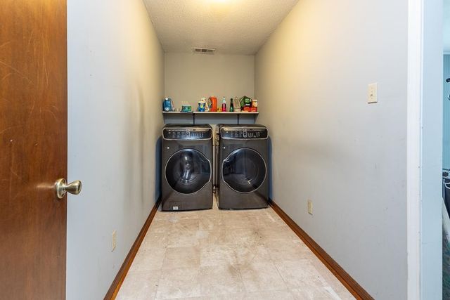 3307 YALEWOOD DR, Bartlett, TN 38134