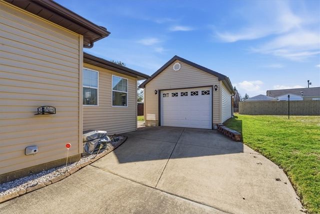 2355 Calvert Street, Aliquippa, PA 15001