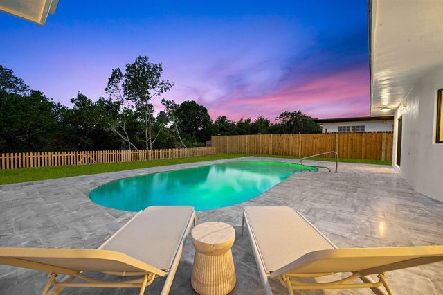 2370 NE 195th Street, Miami, FL 33180