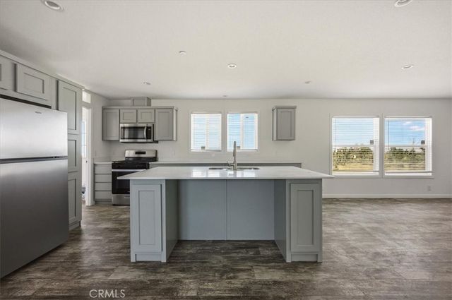 1646 Goss Road, Pinon Hills, CA 92372