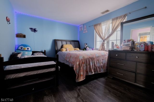 220 Canal Way, Hackettstown Town, NJ 07840