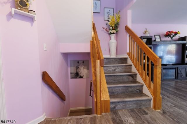 220 Canal Way, Hackettstown Town, NJ 07840