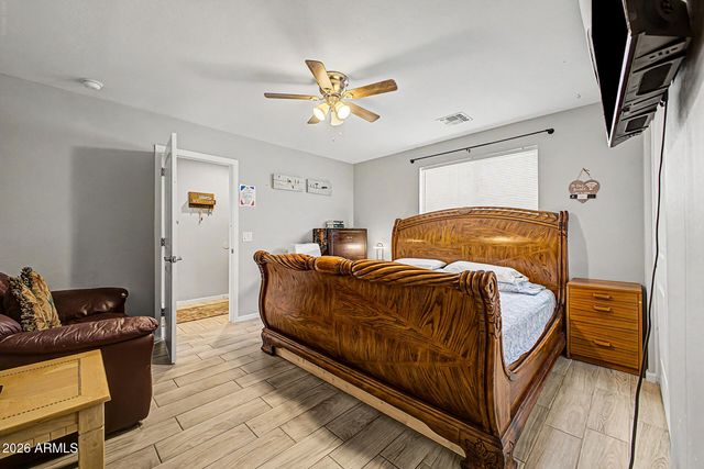 1939 E ENCINAS Lane, Phoenix, AZ 85040
