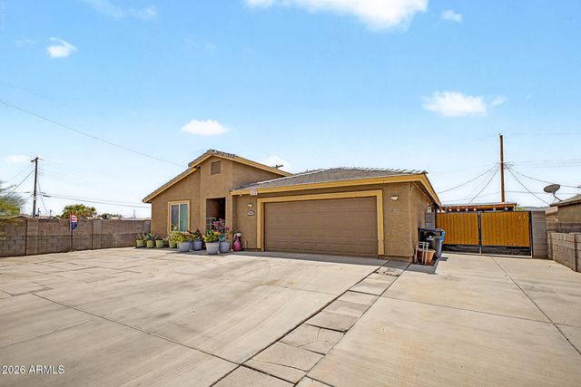 1939 E ENCINAS Lane, Phoenix, AZ 85040