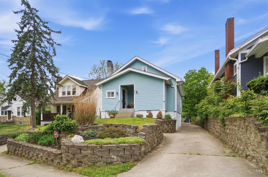 5433 Whetsel Avenue, Cincinnati, OH 45227