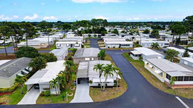 14001 KINGSTON BAY, Boynton Beach, FL 33436