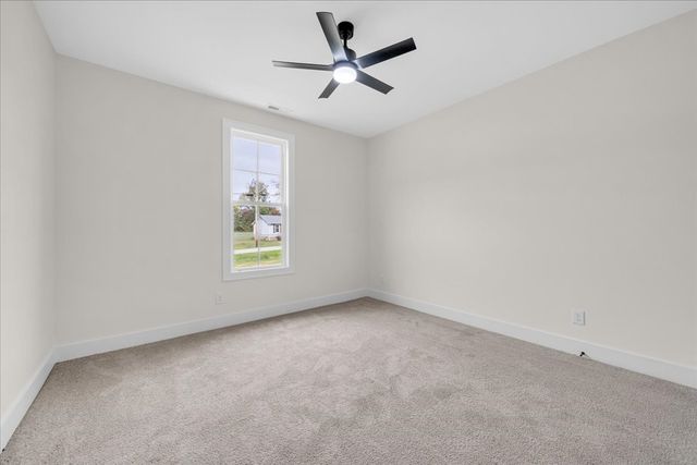 441 Sherwood Dr, Mcminnville, TN 37110