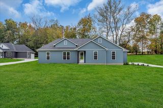 441 Sherwood Dr, Mcminnville, TN 37110