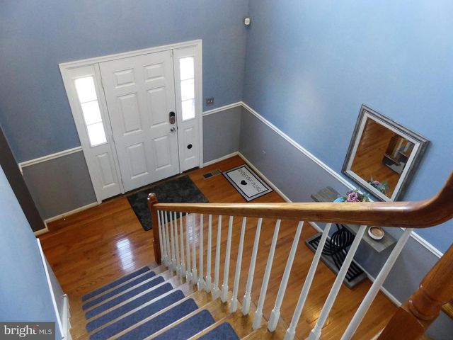 2137 LARKSPUR CT, Pennsburg, PA 18073