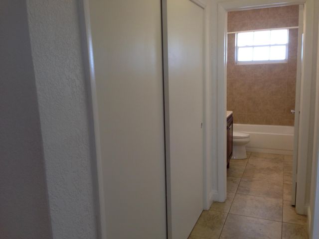 1820 NE 56th Street 5, Fort Lauderdale, FL 33308