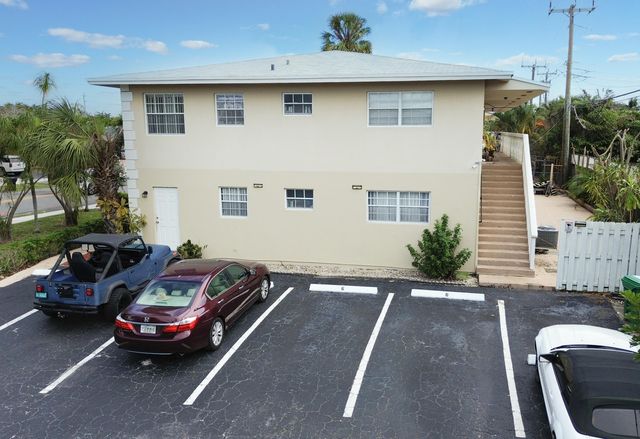 1820 NE 56th Street 5, Fort Lauderdale, FL 33308