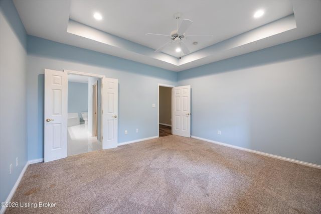 4002 Sugarberry Ct, Louisville, KY 40220